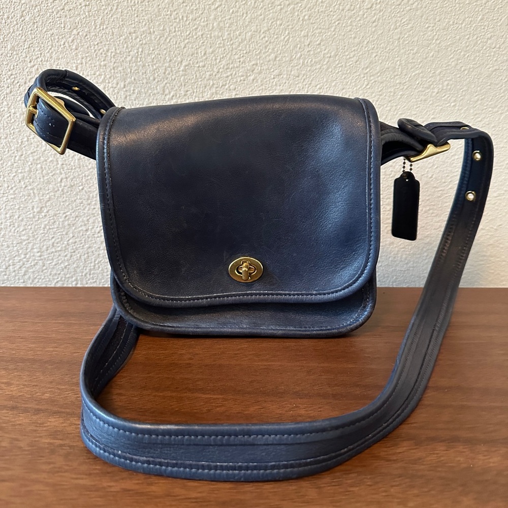 Vintage Coach Navy Crossbody Bag w/ Brass Hardware & Hang Tag
